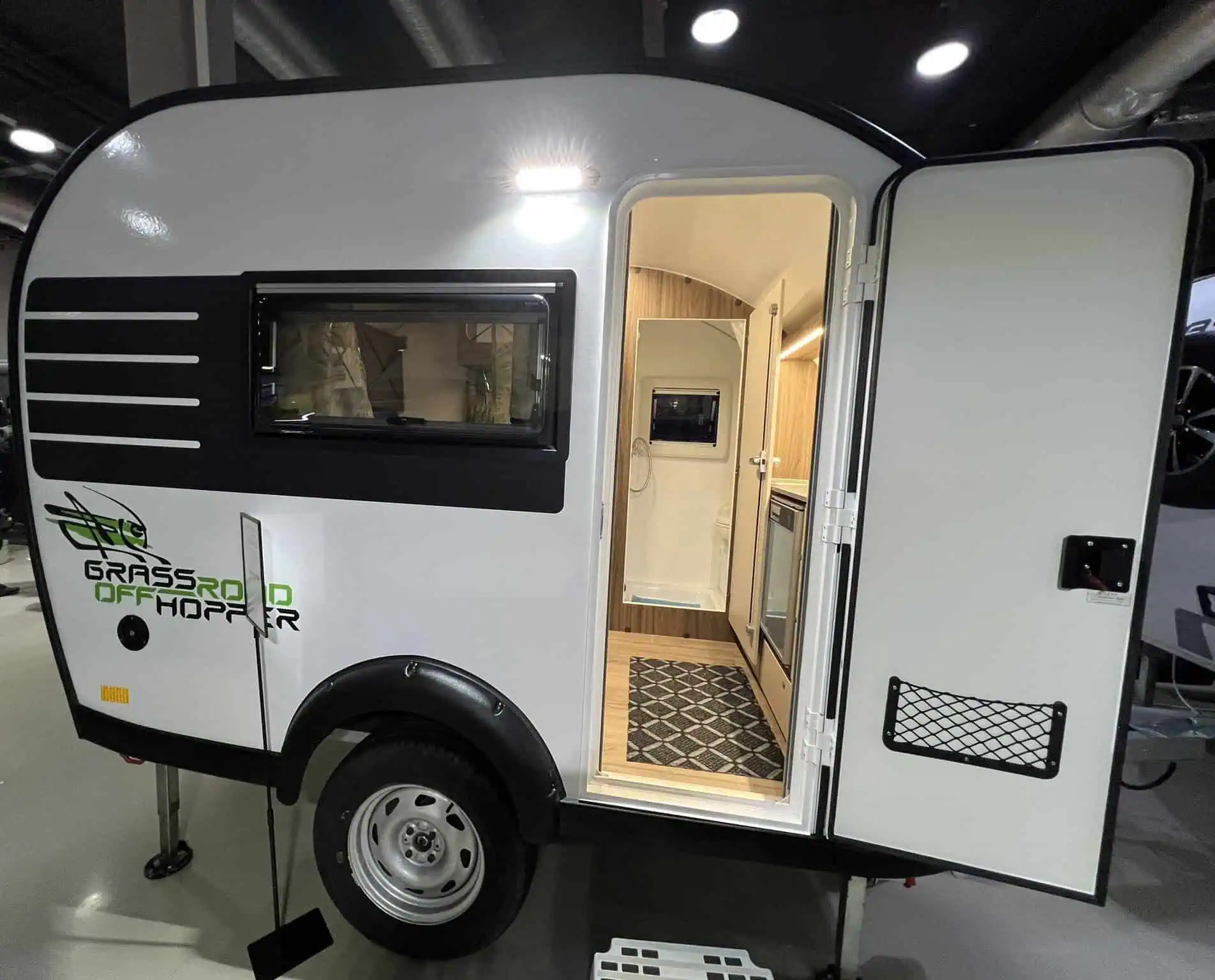 Полный обзор Grasshopper 290 ТМ: Компактная роскошь и удобство на колесах